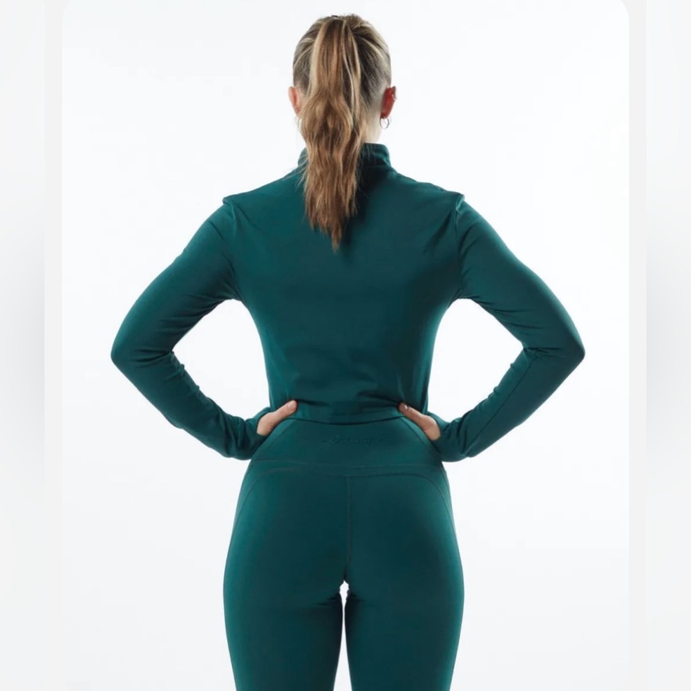 Alphalete Pulse Jacket - Velvet Teal π - Picture 2 of 7